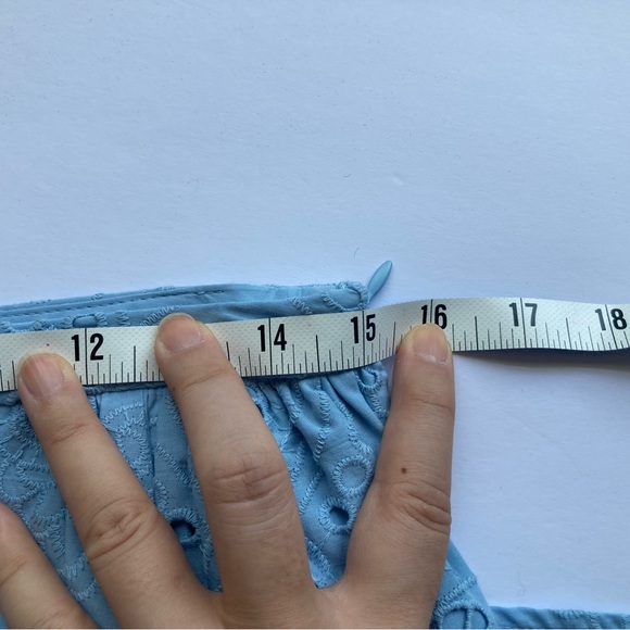 ZARA BLOGGERS FAVORITE EMBROIDERED EYELET MIDI SKIRT - Picture 15 of 16